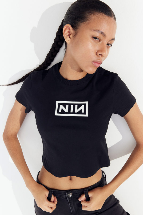 H&M T-Shirt mit Print Schwarz/Nine Inch Nails