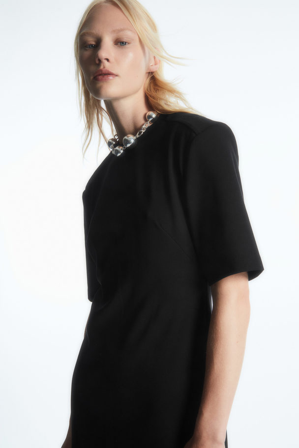 COS Power-shoulder T-shirt Dress Black