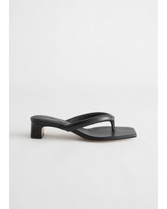 Thong Strap Heeled Leather Sandals Black