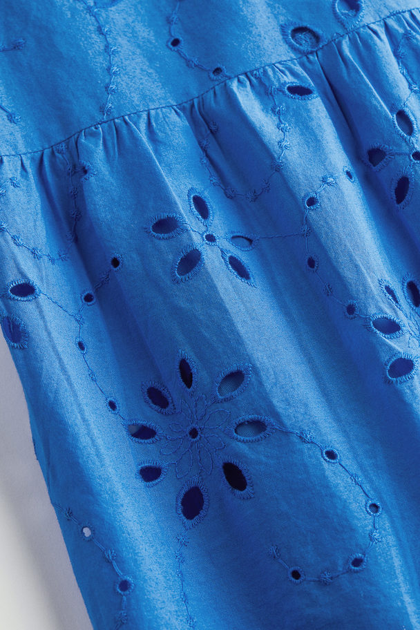 H&M Kleid mit Broderie Anglaise und Bindedetail Blau