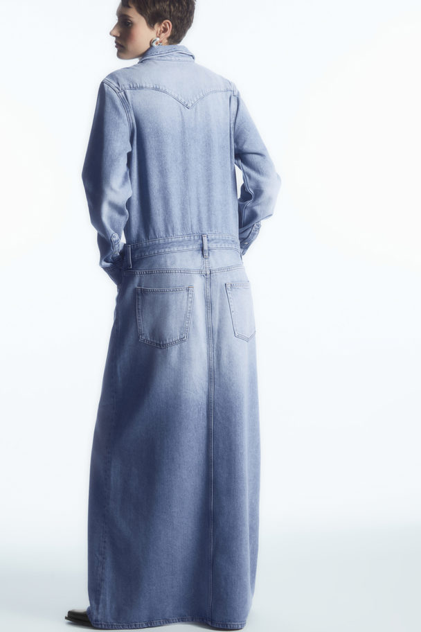 COS Maxi-skjortklänning I Denim Dimmig Ljusblå