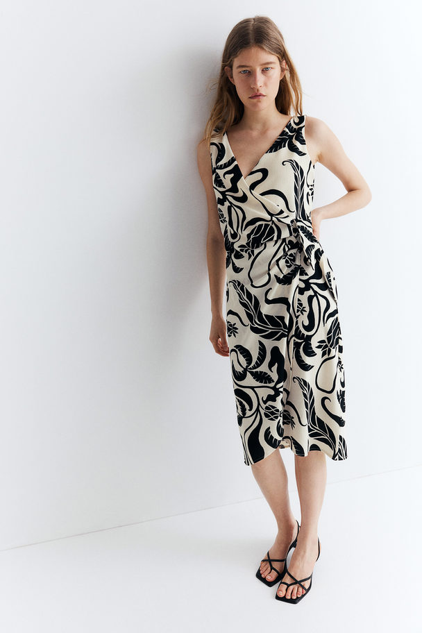 H&M Textured Wrap Dress Cream/black Patterned