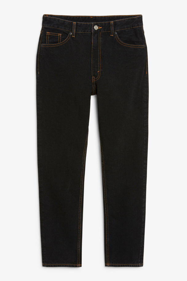 Monki Kimomo Highwaist-Jeans mit schmalem Bein mit Kontrastnähten Schwarz