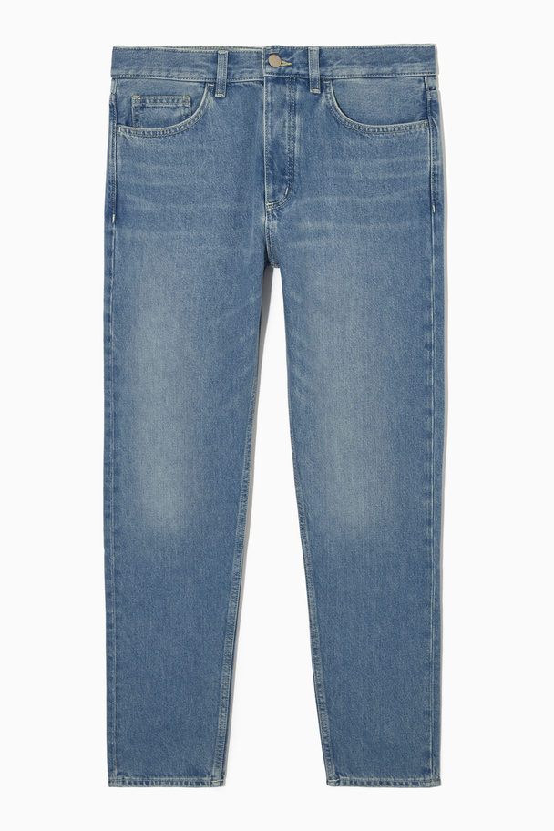 COS Jeans Med Normal Passform Och Avsmalnande Ben Tvättad Blå