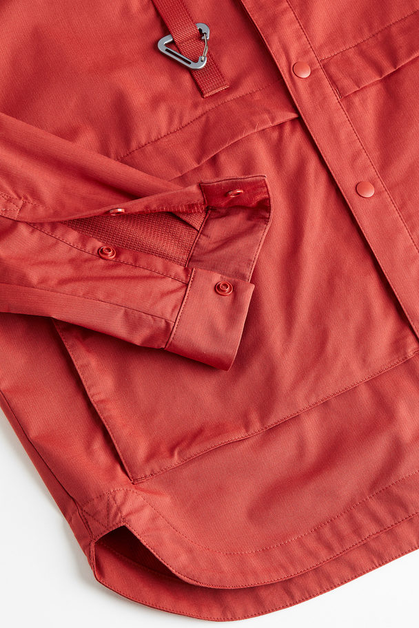 H&M Wasserabweisendes Hemd mit abnehmbaren Ärmeln Rot