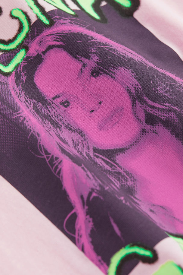 H&M Cropped Jerseyshirt mit Print Hellrosa/Selena Gomez