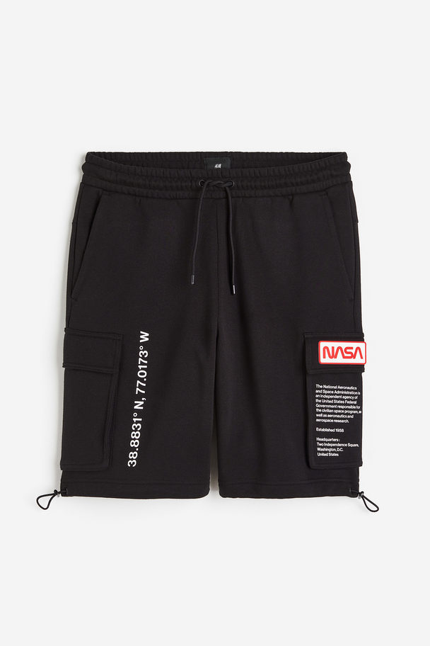 H&M Printed Sweatshirt Shorts Black/nasa
