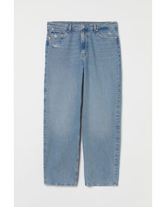 H&M+ Loose Straight High Jeans Hellblau
