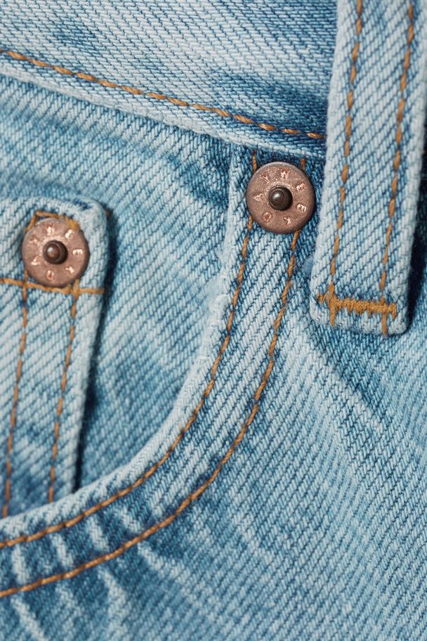 Weekday Jeans Wire mit hoher Taille und geradem Schnitt Sommerblau