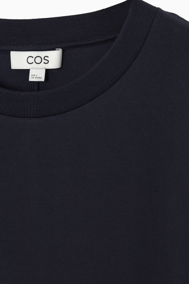 COS T-SHIRT-KLEID IN MIDILÄNGE MIT GESCHLITZTEM SAUM NAVYBLAU