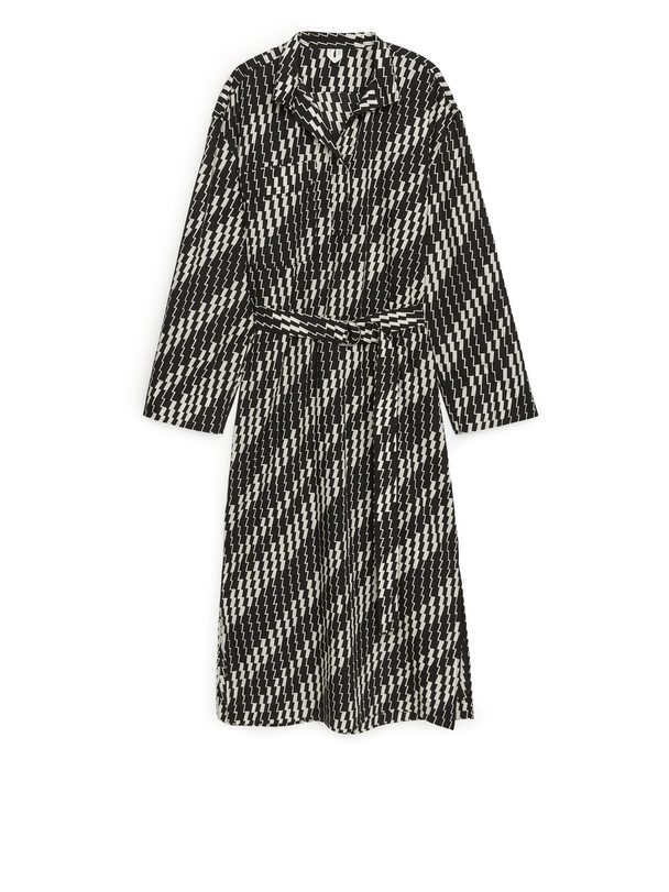 Arket Kleid mit Gürtel aus Lyocell-Nylon Cremeweiß/Schwarz