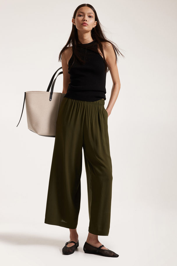 H&M Cropped Pull-on Trousers Dark Khaki Green