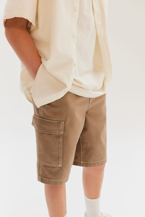 H&M Cargoshorts aus Twill Dunkelbeige