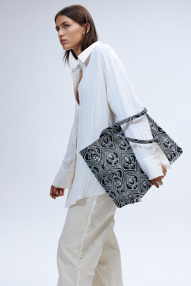 H&M Jacquard-weave Handbag Black/patterned