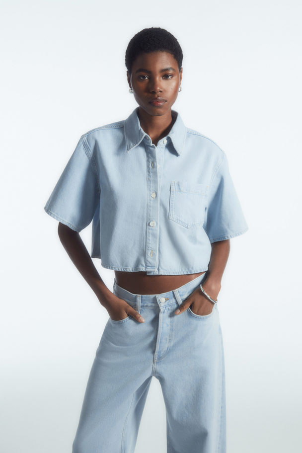 COS Cropped Short-sleeved Denim Shirt Light Blue