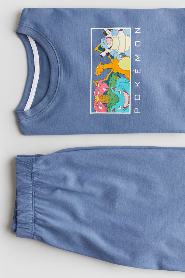 H&M Pyjamas Med T-shirt Og Shorts Tåkeblå/pokémon