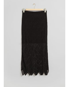 Crocheted Scallop Edge Fitted Skirt Black