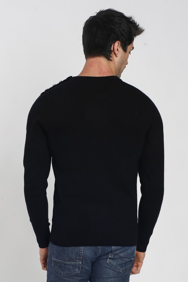 William de Faye Round Neck Buttoned Shoulder Sweater