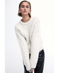 Cable-knit Jumper Cream