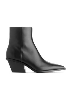Pointy Ankle Boots Black