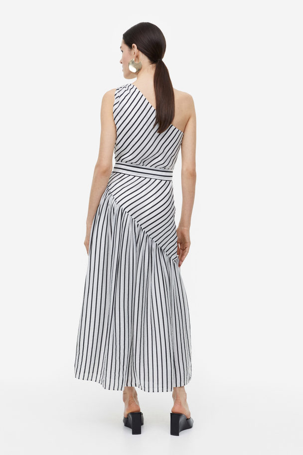 H&M One-Shoulder-Kleid aus Lyocellmix Weiß/Schwarz gestreift