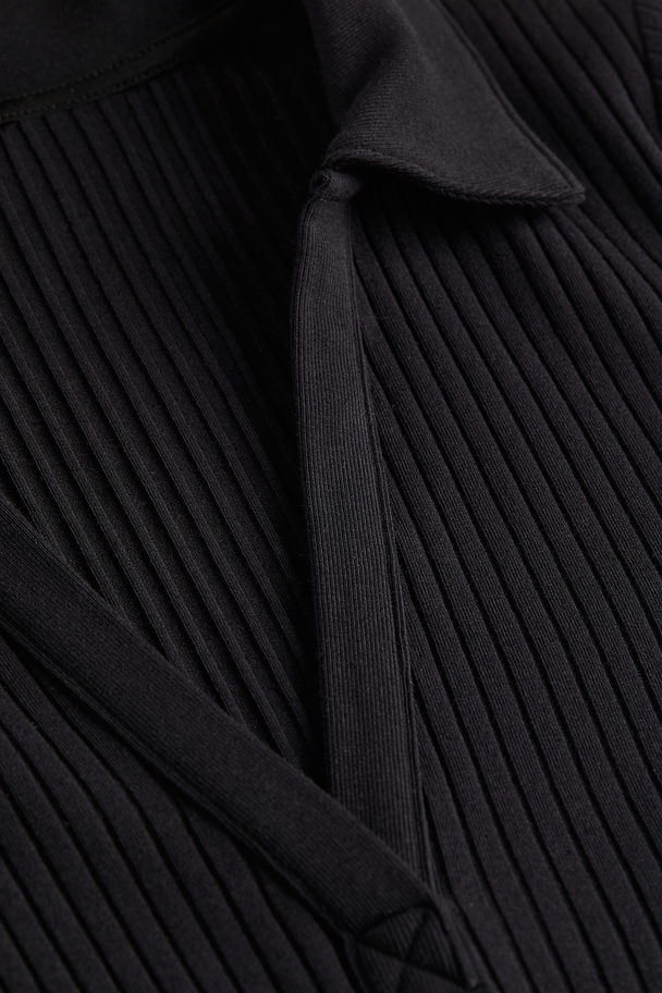 H&M Bodycon-Kleid mit Kragen Schwarz