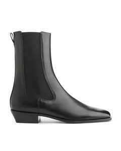 Square-toe Leather Boots Black