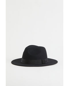 Felted Wool Hat Black