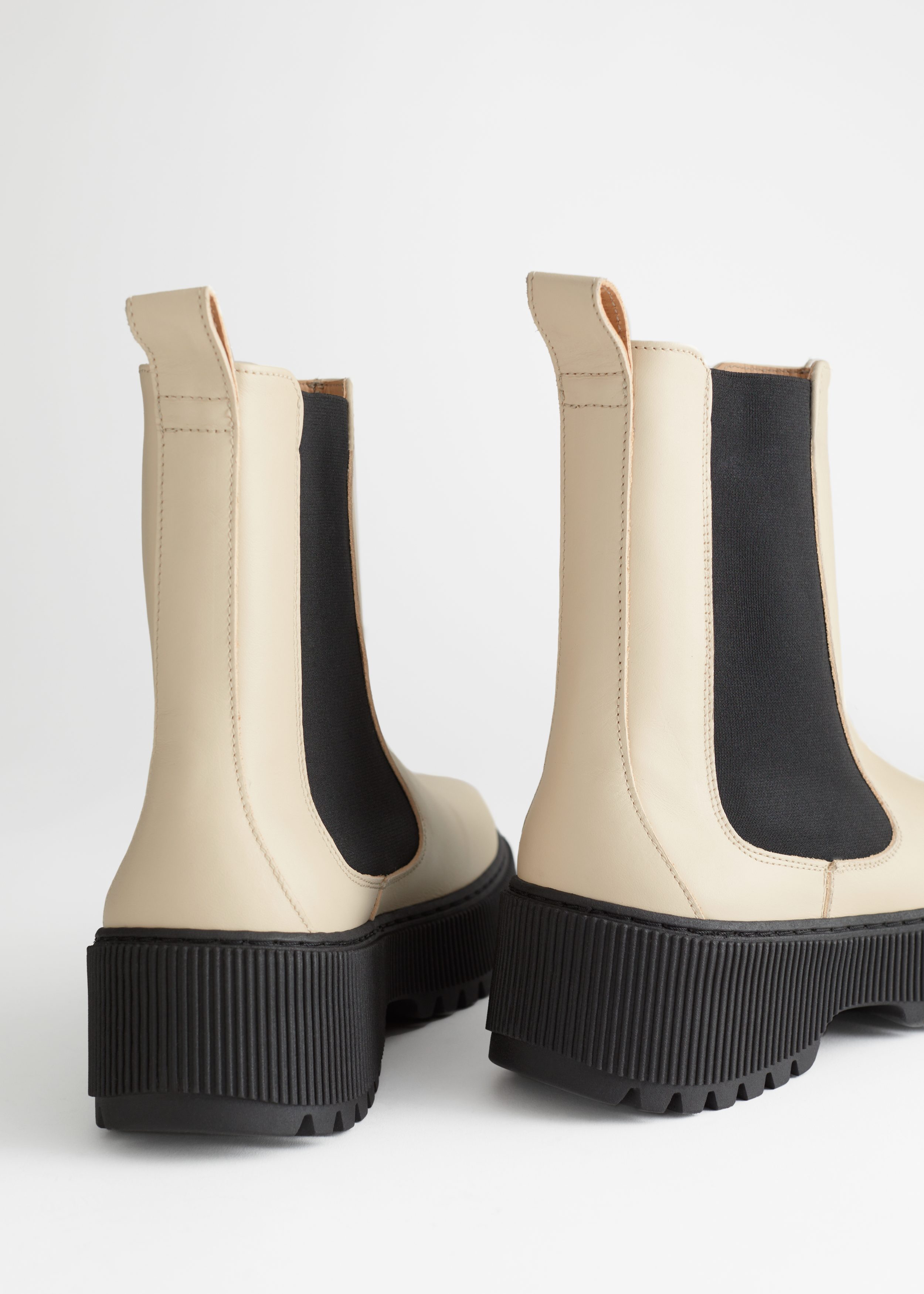 chunky chelsea boots dam