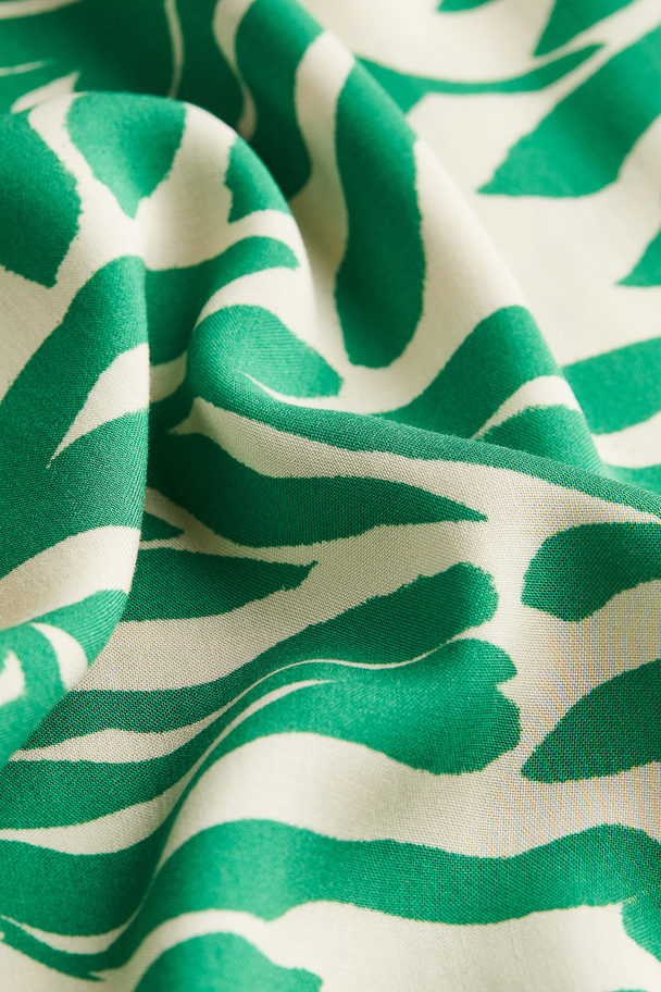 H&M Tunika mit V-Ausschnitt Grün/Blattmuster