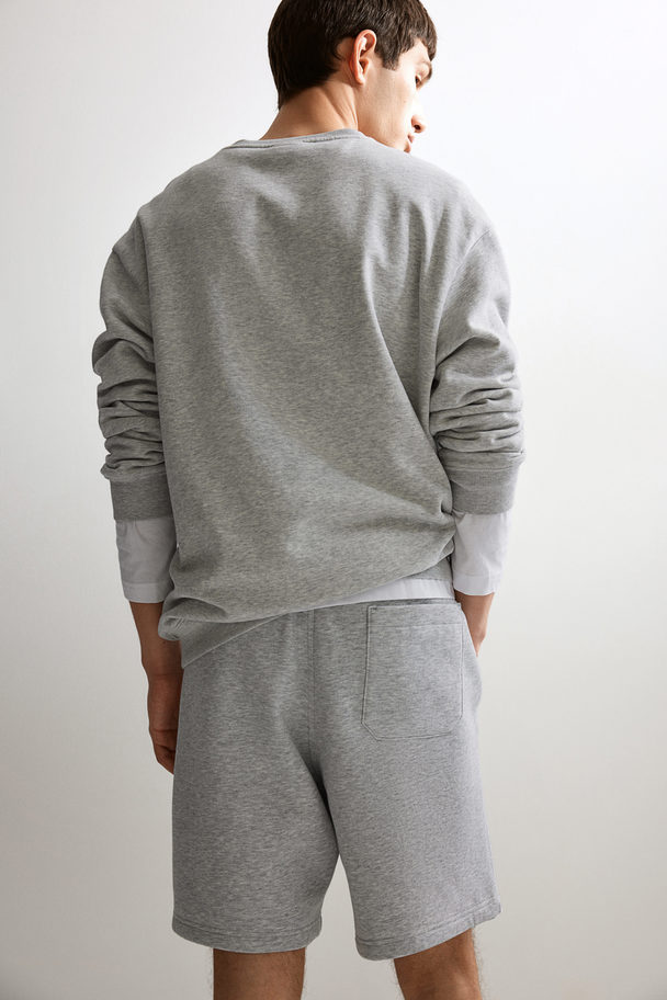 H&M Sweatshorts in Regular Fit Hellgraumeliert