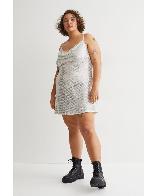 H&M H&m+ Short Sequined Dress Silver-coloured