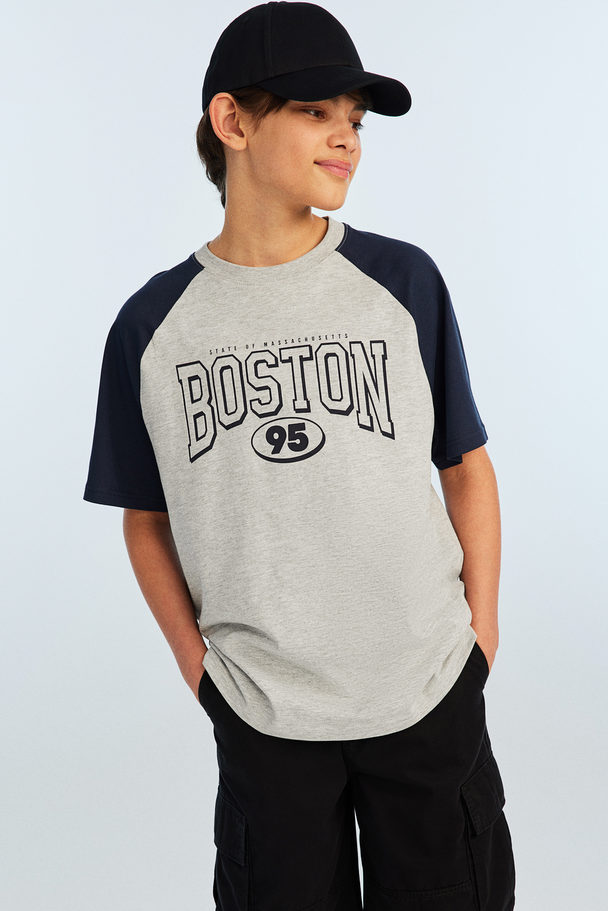 H&M T-shirt Med Trykk Lys Gråmelert/boston