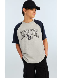 T-Shirt mit Print Hellgraumeliert/Boston
