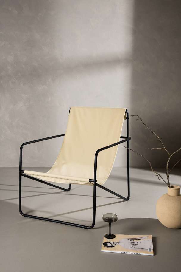 Venture Home Vernon Armchair