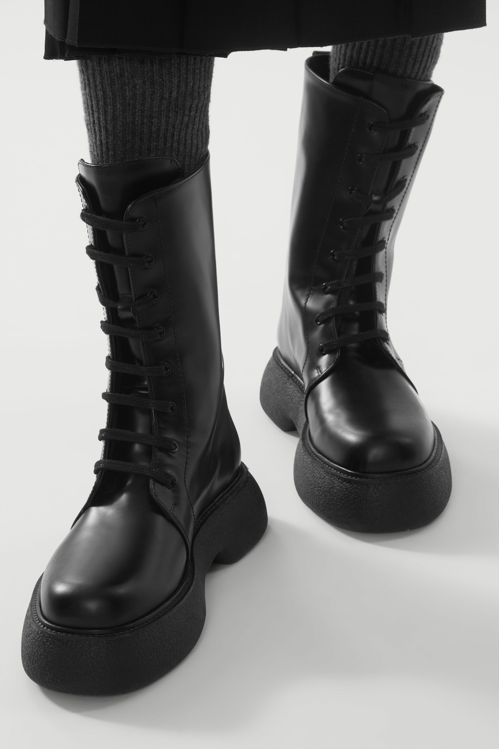 leather lace up boots black