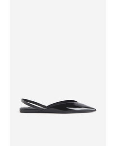 Lack-Slingpumps Schwarz