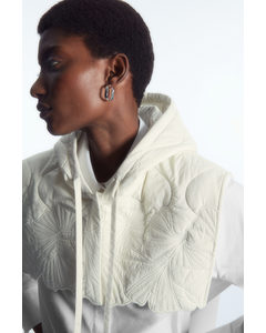 Embroidered Quilted Hood Off-white