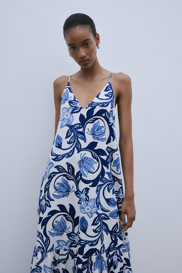 H&M Langes Kleid in A-Linie Weiß/Blau geblümt