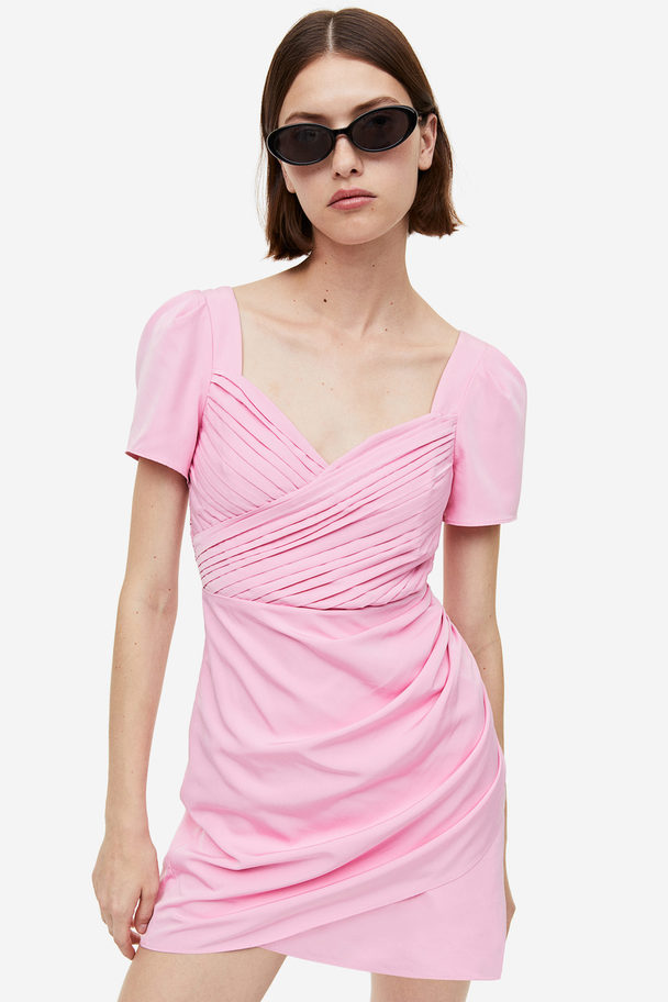 H&M Puff-sleeved Dress Light Pink