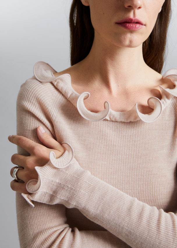 & Other Stories Slim Ruffled Wool Top Light Pink