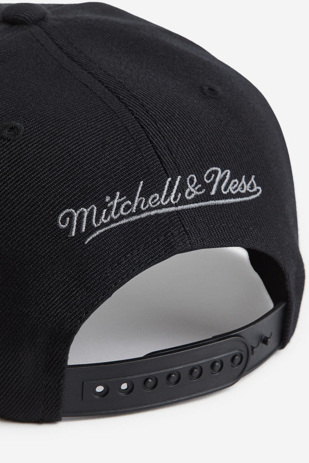 Mitchell & Ness Team 2 Tone 2.0 Snapback Black/grey - Brooklyn Nets