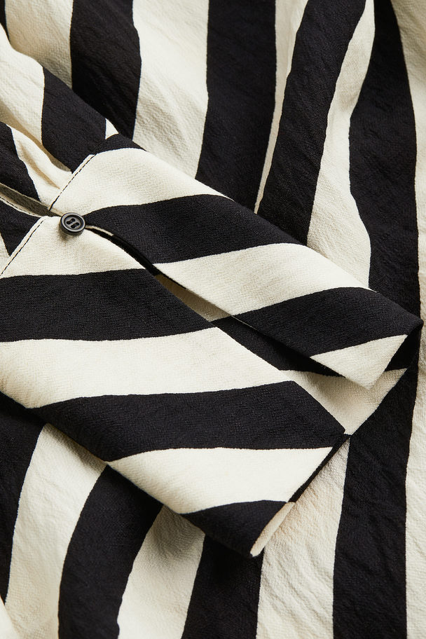 H&M Wrap Dress Black/striped