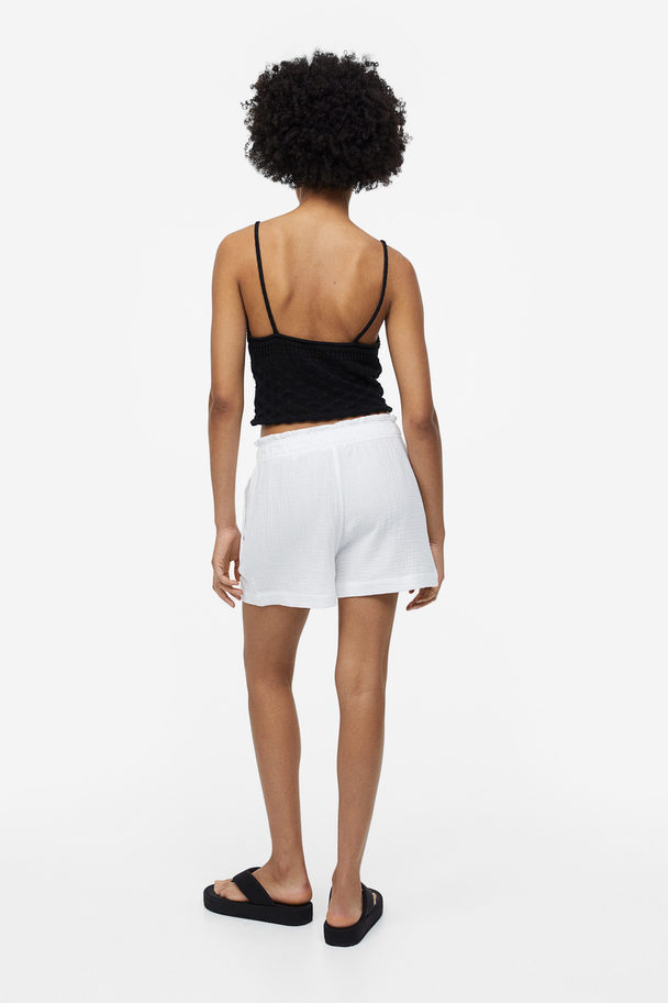 H&M Crinkled Cotton Shorts White