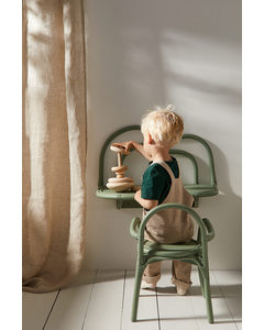 Kinderschreibtisch und Stuhl aus Rattan Salbeigrün
