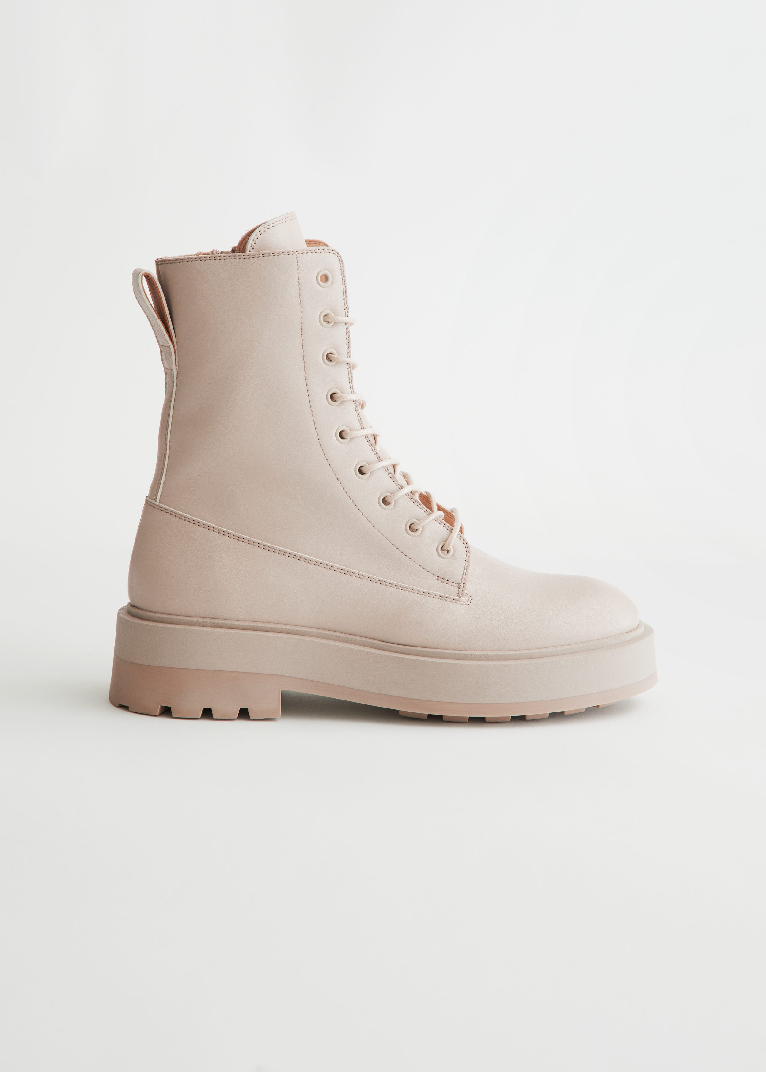 boots beige women