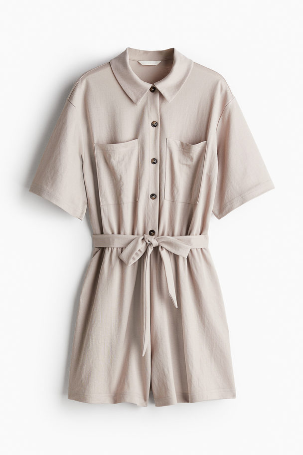 H&M Kurzer Jumpsuit aus Strukturjesery Hellbeige