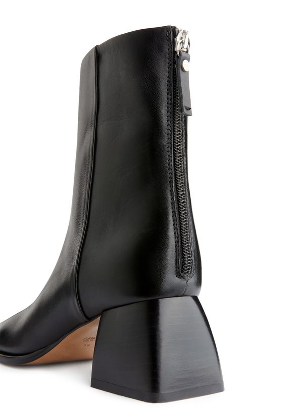 ARKET Leather Ankle Boots Black