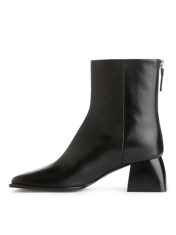 ARKET Leather Ankle Boots Black