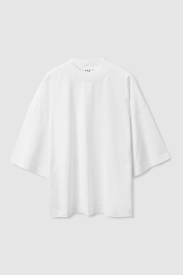 COS OVERSIZED-T-SHIRT MIT KLEINEM STEHKRAGEN Weiß